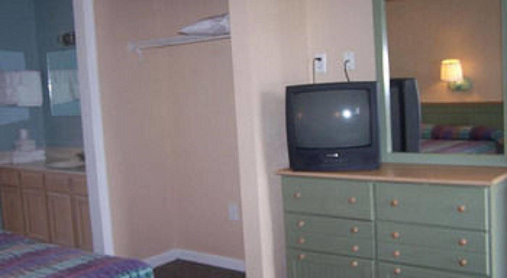 Wave Rider Resort Myrtle Beach Exterior photo